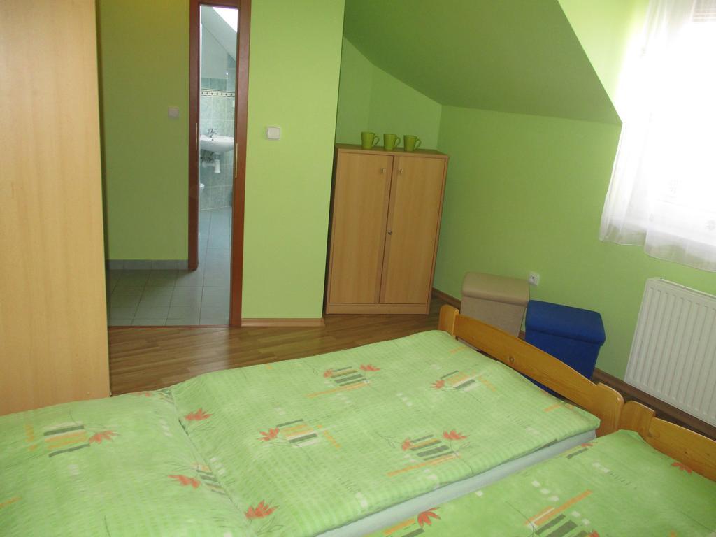 Penzion U Mikulincu Mikulov Kültér fotó